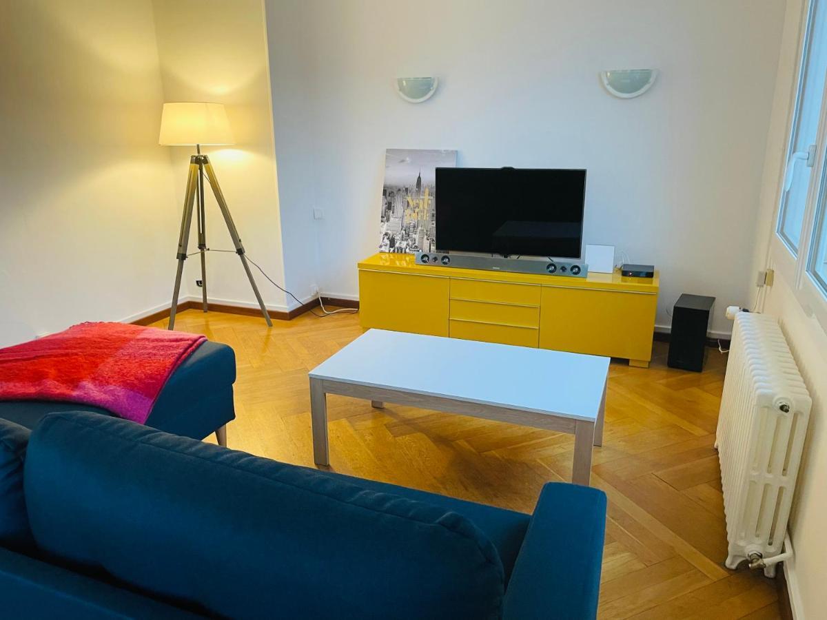 Charmant Appartement De Coeur De Ville - 2 Chambres Lits Queen Size - Netflix - Wifi Cherbourg-en-Cotentin Kültér fotó