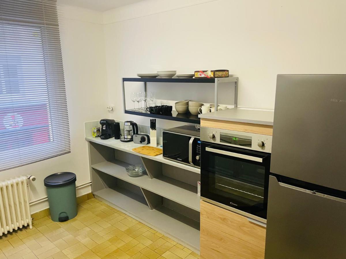 Charmant Appartement De Coeur De Ville - 2 Chambres Lits Queen Size - Netflix - Wifi Cherbourg-en-Cotentin Kültér fotó